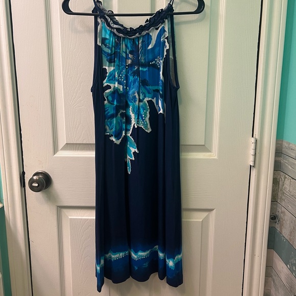 Sun Dress - Picture 2 of 5